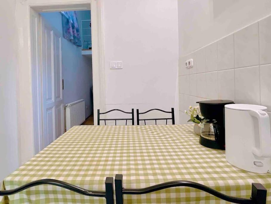 Appartamento C Downtown Cozy Family Loft Budapest Esterno foto